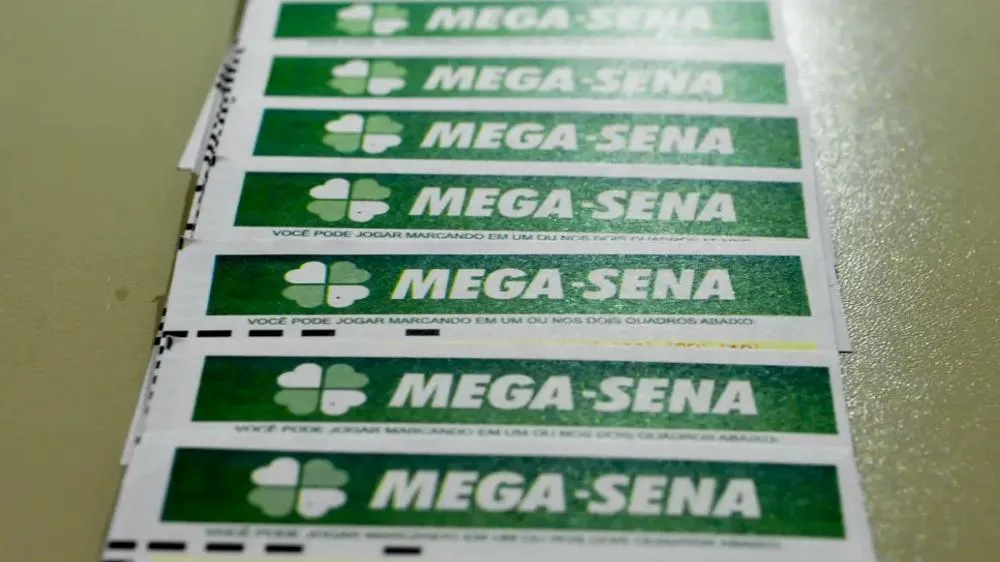 Mega-Sena acumula e prêmio vai a R$ 38 milhões; veja os números sorteados