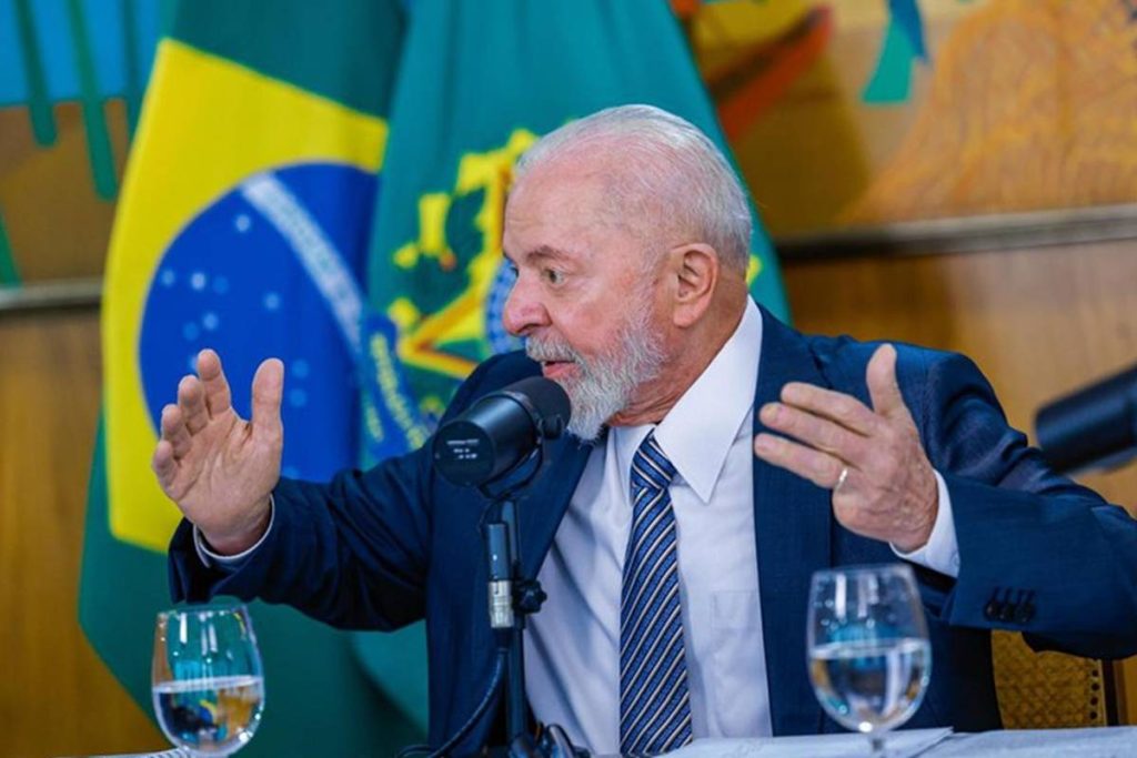 Lula bate o martelo RG antigo sumir do mapa