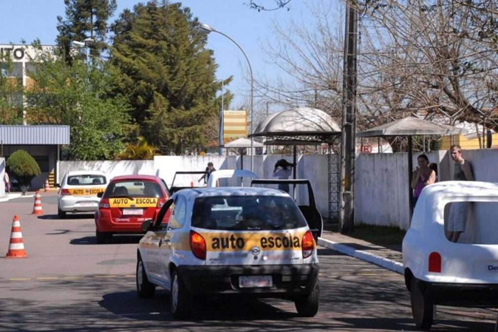 Comissão debate e bate o martelo sobre fim da obrigatoriedade