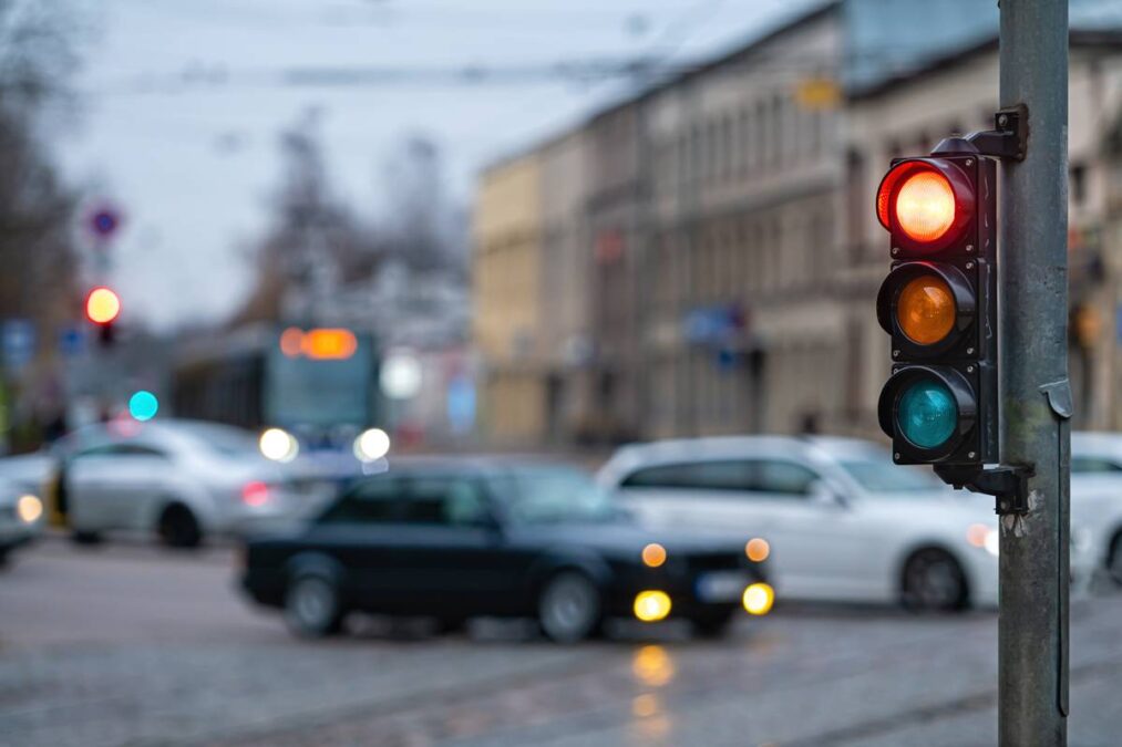 Multa de trânsito de quase R$ 20 mil é o pesadelo de todo motorista; saiba evitar
