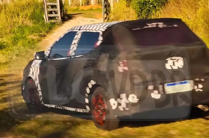 hatch terá DNA europeu e já roda em testes no Brasil