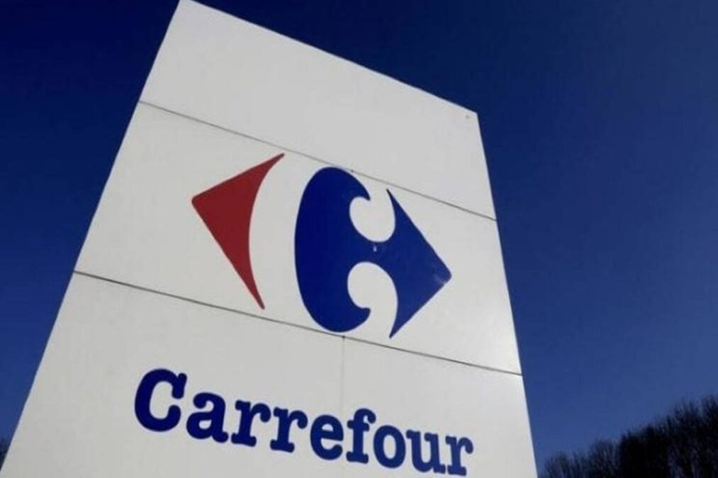 Por que o Carrefour está fechando lojas no Brasil? Entenda a nova estratégia