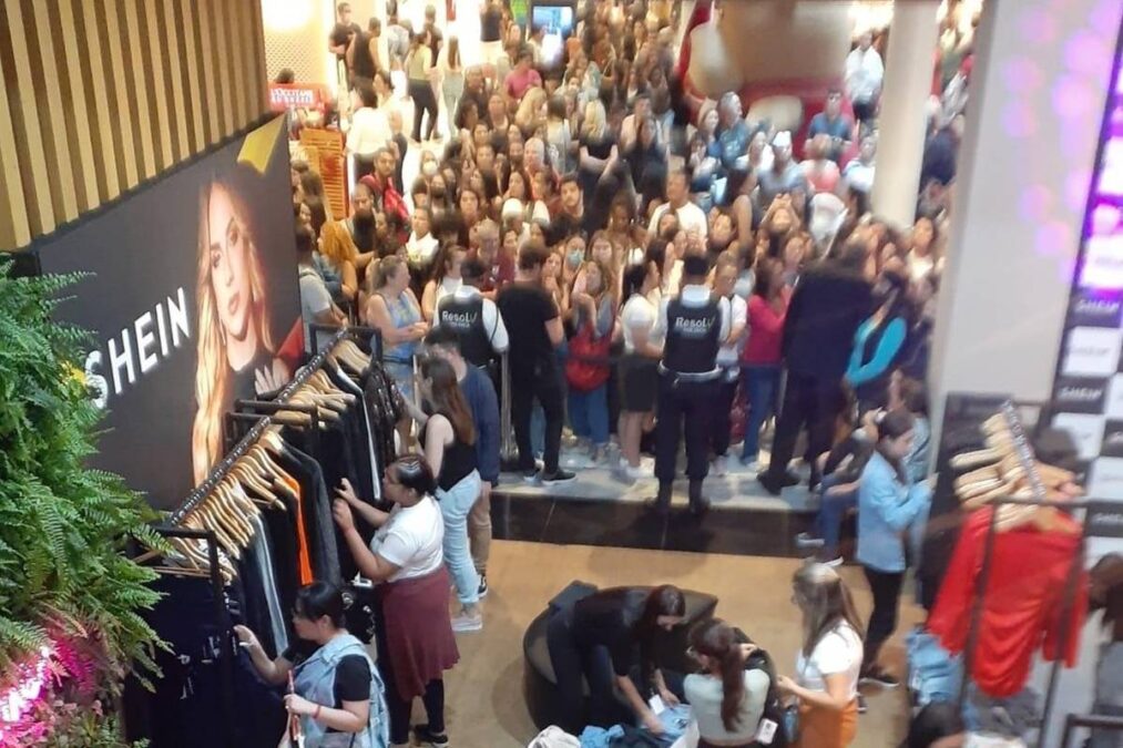 Por que a Shein está inaugurando lojas fícicas no Brasil?