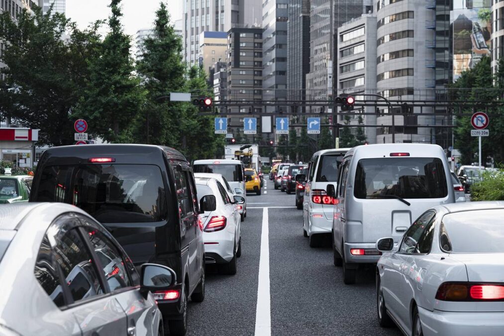Proposta quer calcular valor da multa conforme o preço do carro; veja como será calculado!