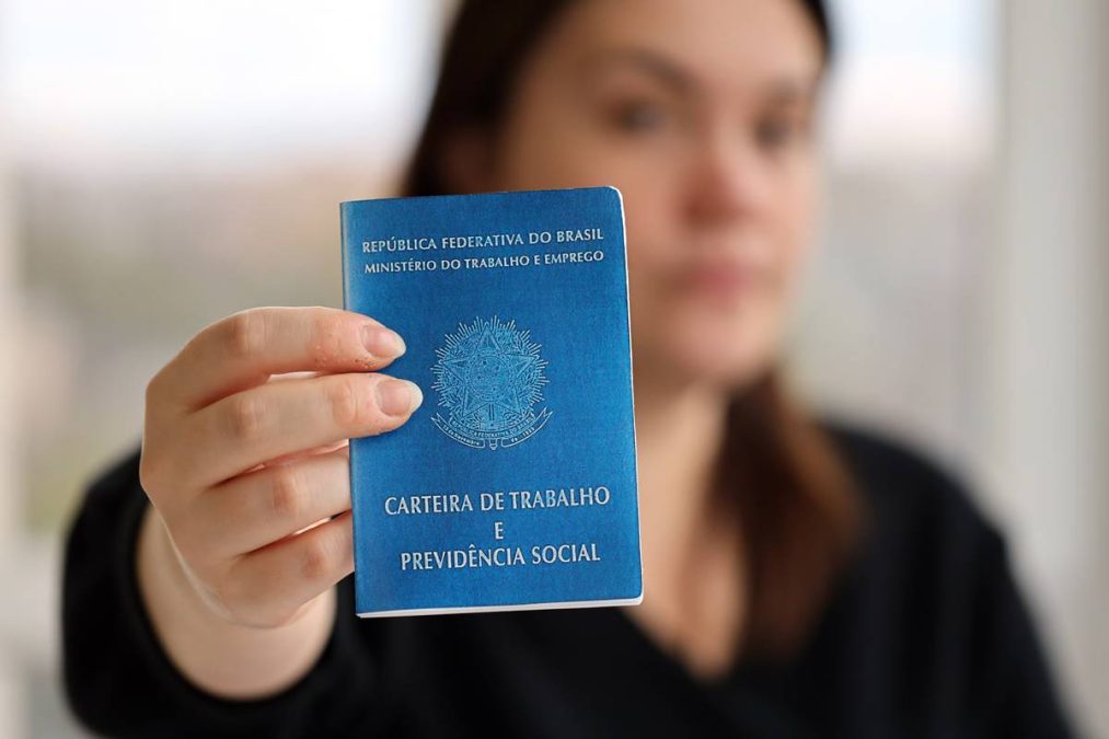 10 situações em que você pode faltar ao trabalho sem descontar do salário