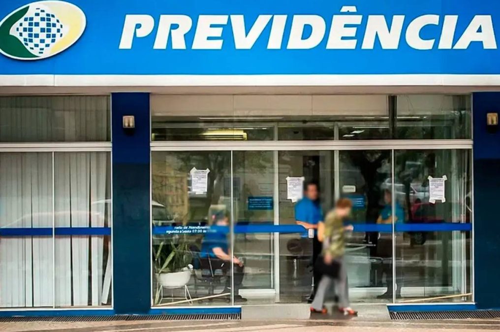 Comunicado do INSS alerta aposentados e pensionistas