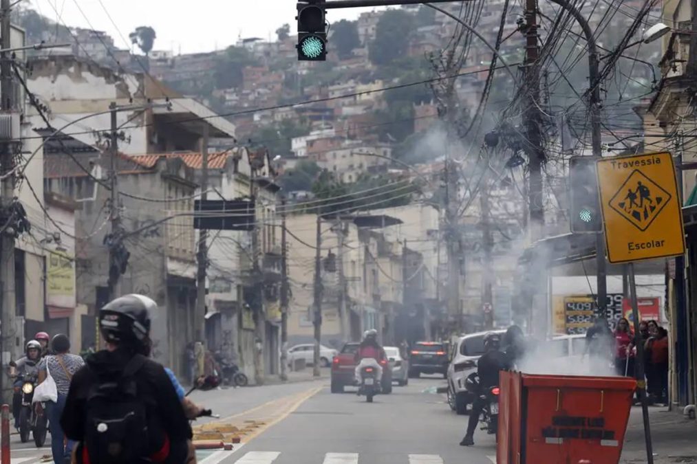 Rio de Janeiro (RJ), Durante operação policia contra o Comando Vermelho