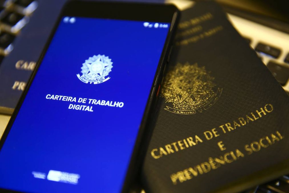 Aplicativo Carteira de Trabalho Digital usado para solicitar seguro-desemprego