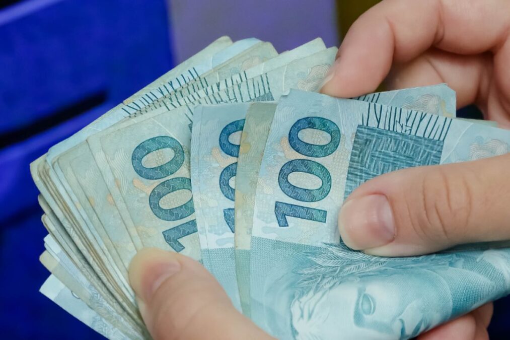 Novo salário mínimo de 2026 muda aposentadoria, MEI, BPC e Bolsa Família