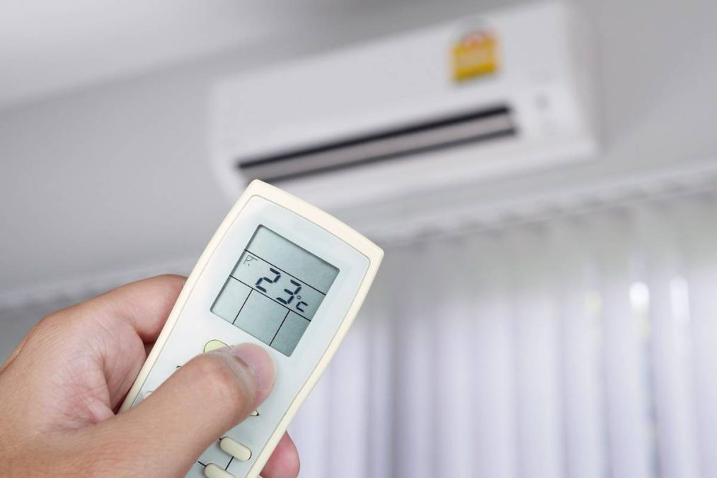 Como economizar MUITA energia mesmo usando ar-condicionado? economizar MUITA energia