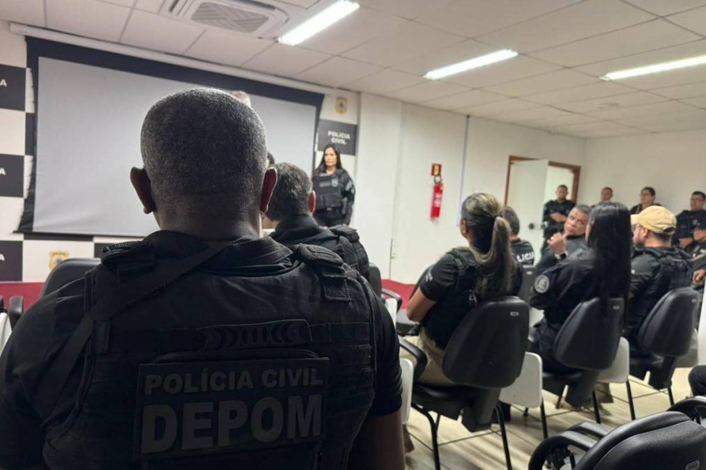 Piliciais após Megaoperação da Polícia Civil em Simões Filho