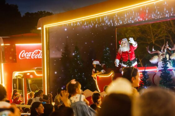 Simões Filho terá show de Iluminação da Caravana de Natal da Coca-Cola
