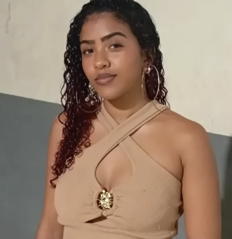 Flavyane jovem assassinada em Camaçari