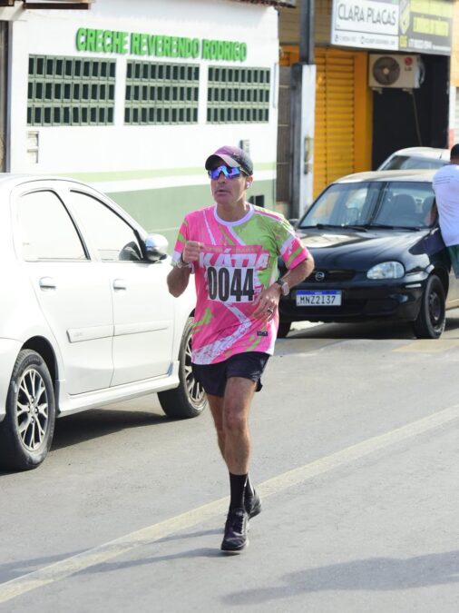 ACM Neto corrida