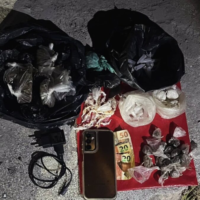 Apreensão de drogas em Simões Filho