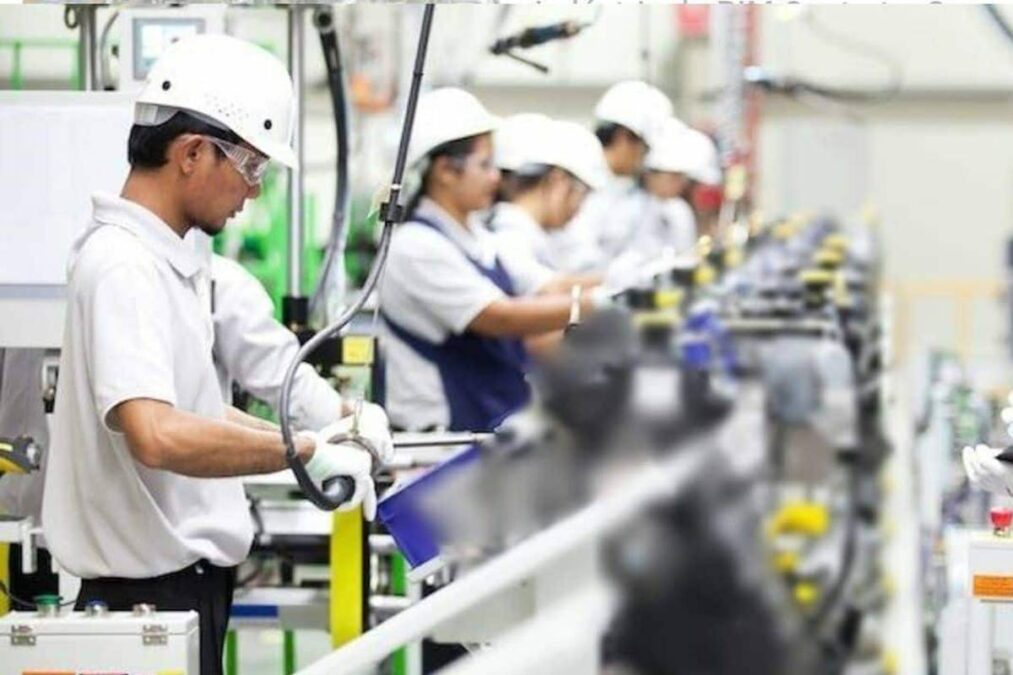 Ajudante de Produção em Simões Filho