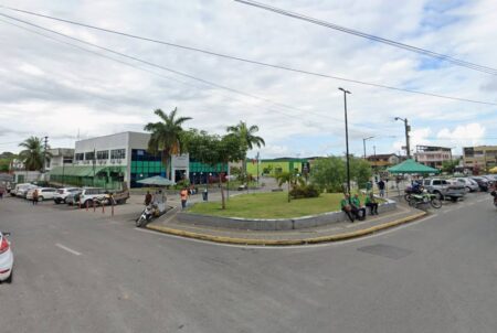 Praça da Bíblia em Simões Filho