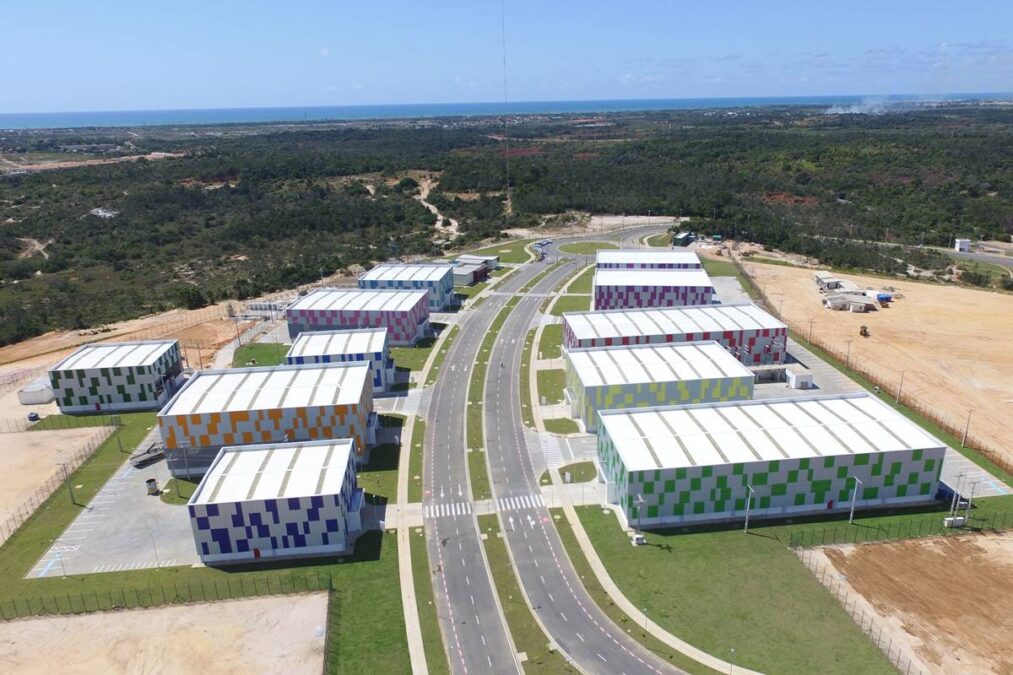 LiveFarm em Camaçari no Senai Cimatec