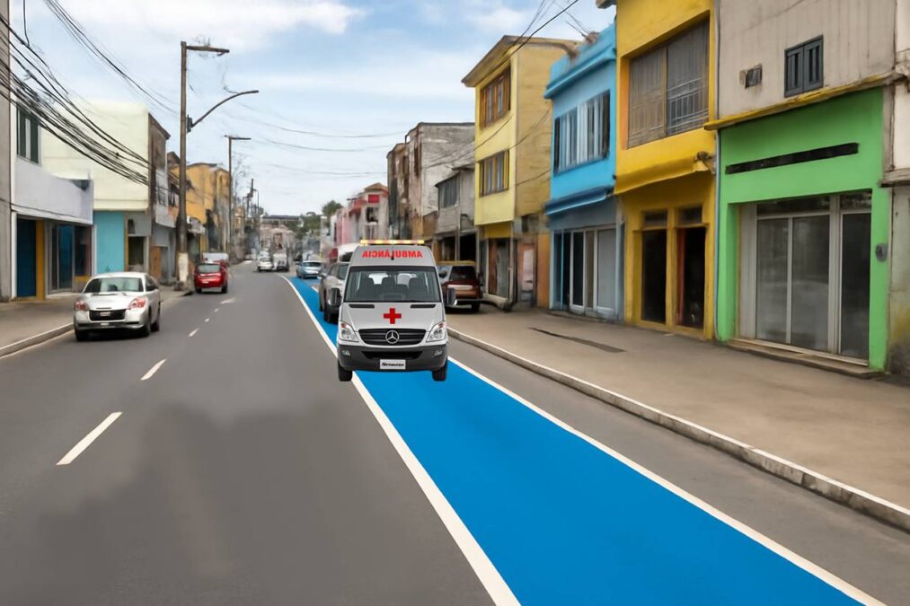 Rua de Simões Filho com ambulância na Faixa Azul