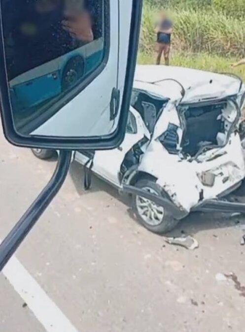 Acidente ônibus de Simões Filho