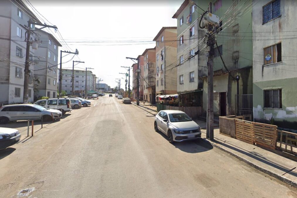 B13, em Simões Filho?