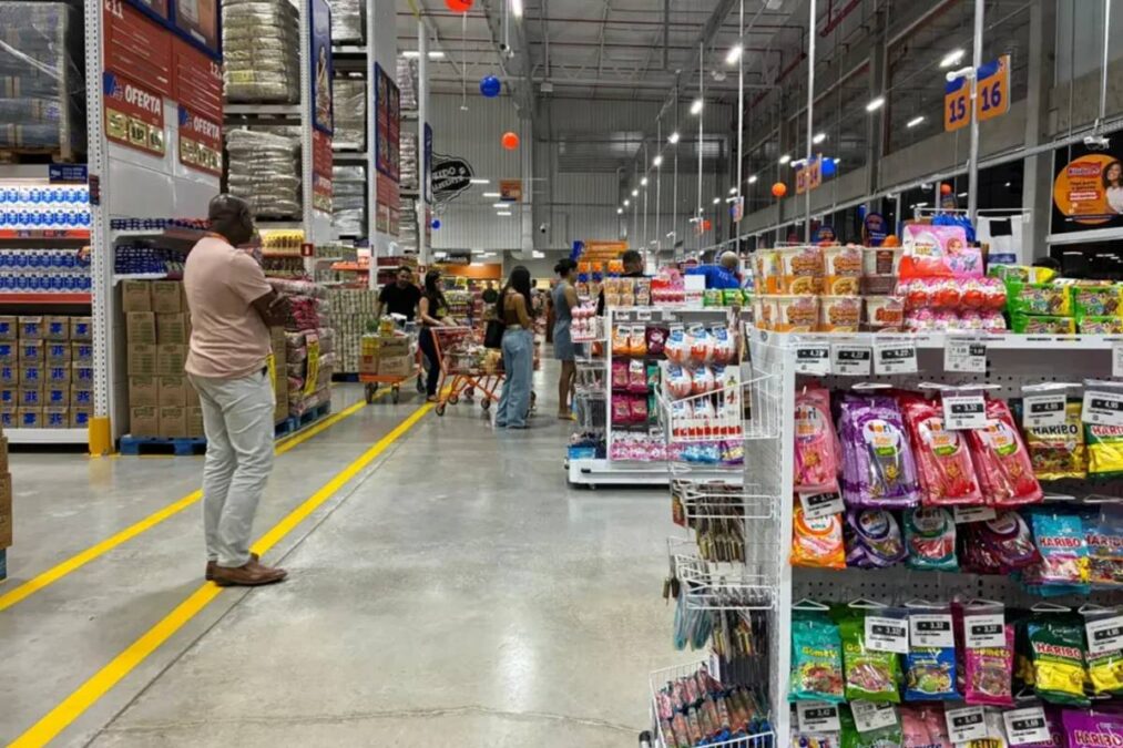 Rede de supermercado em Simões Filho