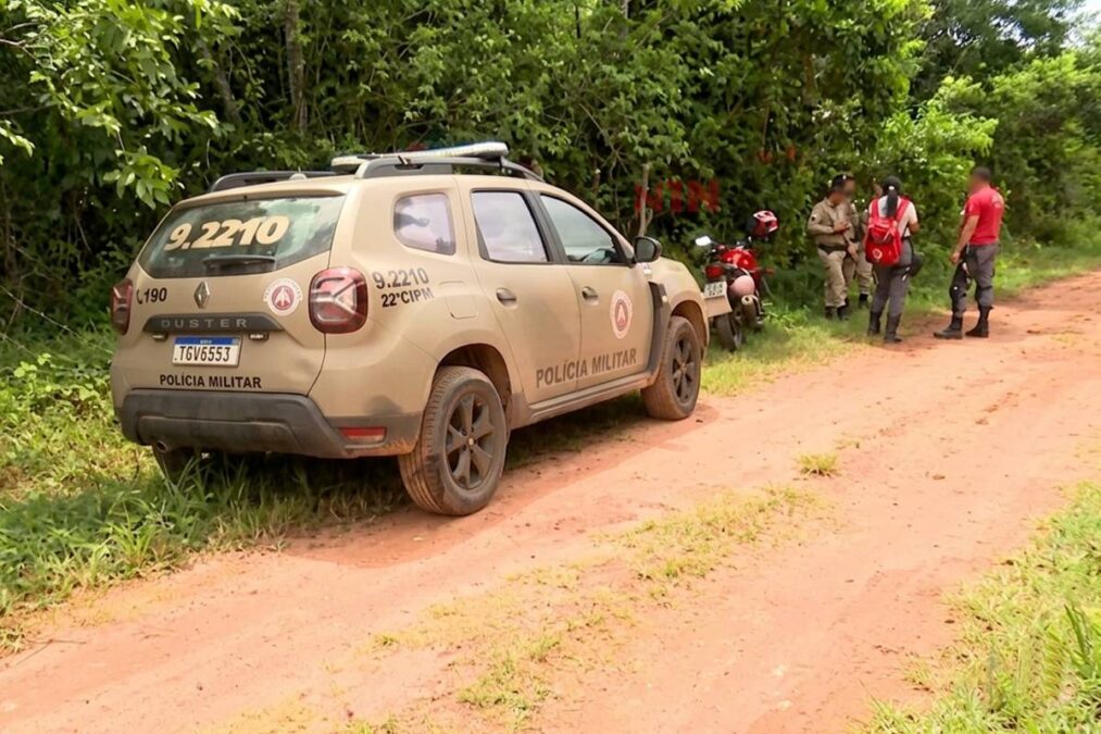 Mistério em Simões Filho: ossada humana encontrada e levanta suspeita de cemitério clandestino Mistério em Simões Filho: ossada humana encontrada e levanta suspeita de cemitério clandestino