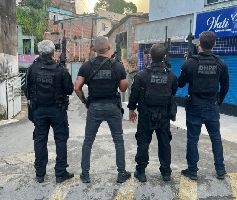 Mega operação da Polícia Civil em Simões Filho termina com tiroteio, mortes e prisões