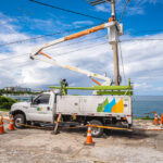 Aneel multa neoenergia coelba em r$ 82,7 milhões por falhas em geração distribuída
