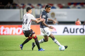 Vitória sofre derrota para o remo e se complica no brasileirão
