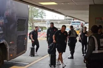 Vasco chega a salvador com dois desfalques para enfrentar o vitória